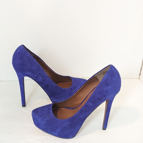Boutique 9 suede pumps - Picture 16 of 16